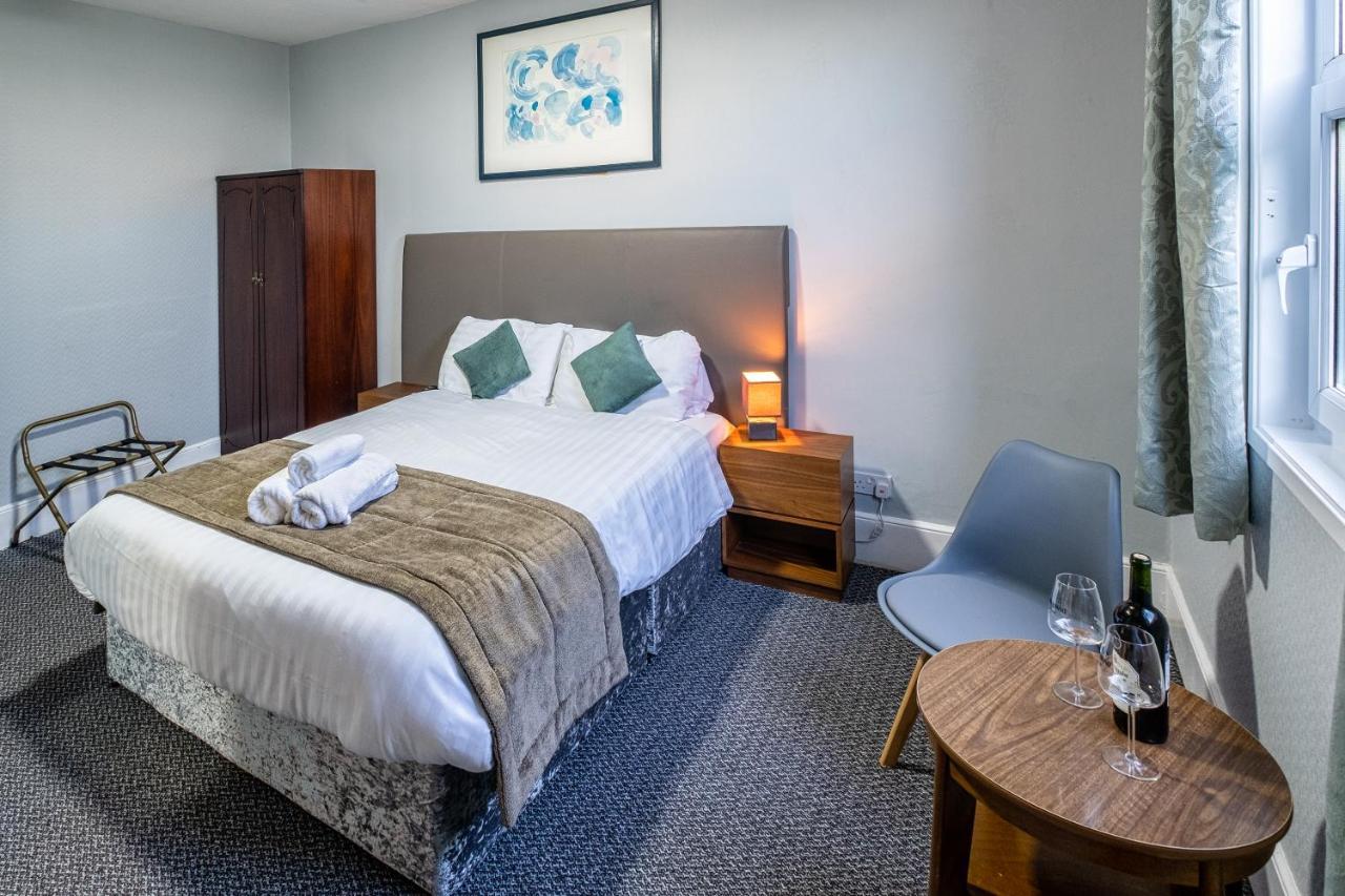 Royal Lion Hotel